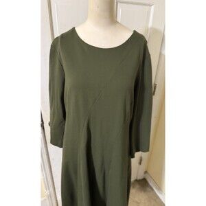Anne Taylor Jersey Dress with Scoop Neckline Women Size Medium (12-14)